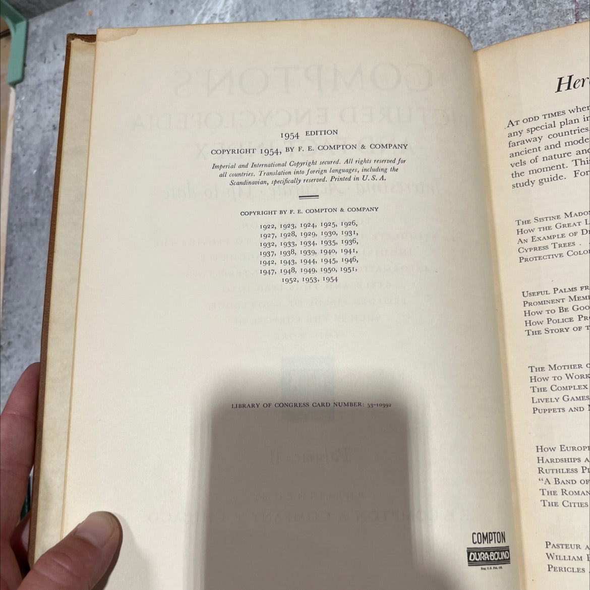 compton's pictured encyclopedia and fact-index book, by unknown, 1954 Hardcover image 3