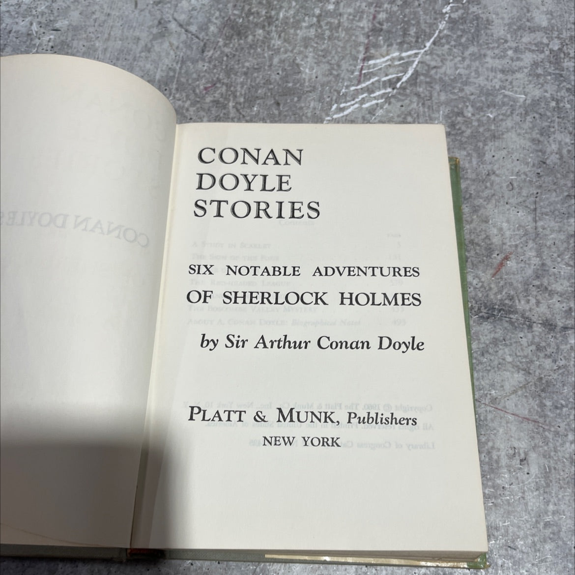 conan doyle stories in scarlet six notable adventures of sherlock holmes book, by sir arthur conan doyle, 1960 Hardcover image 2