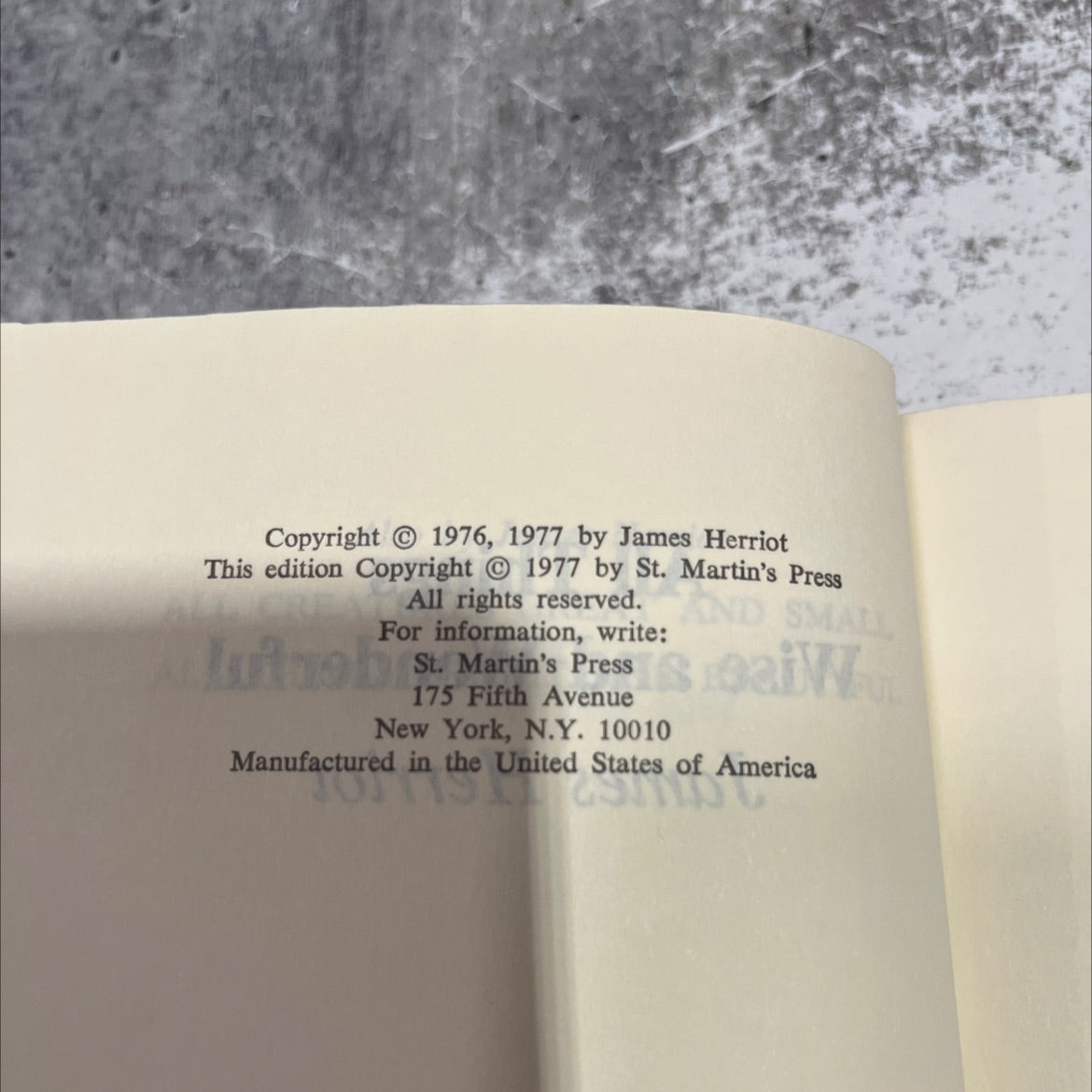 creatures great and small book, by James Herriot, 1977 Hardcover image 3