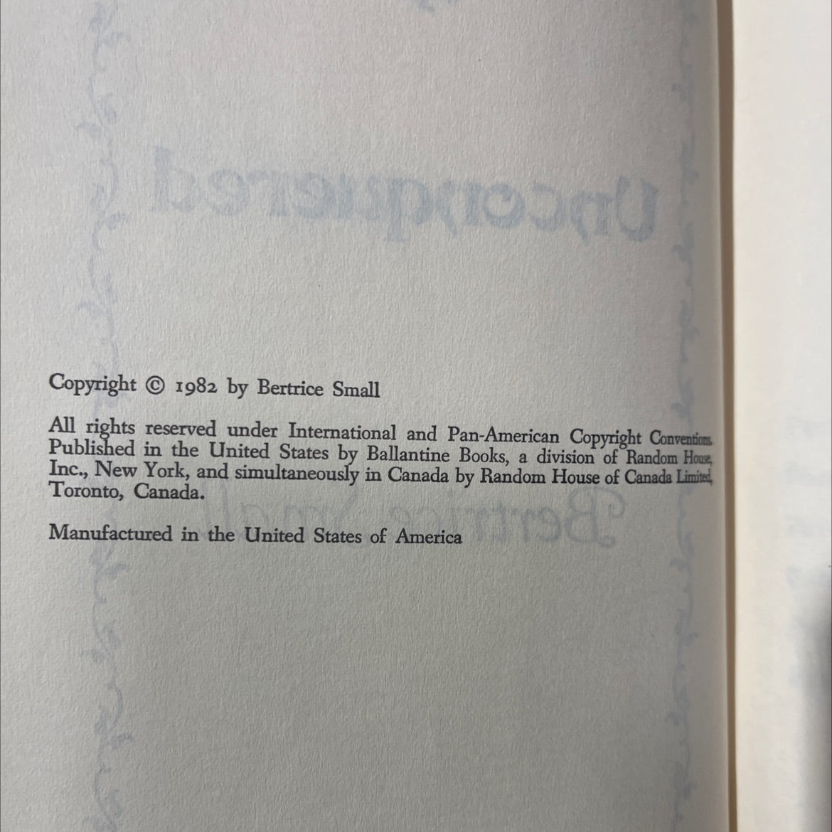 cu unconquered book, by Bertrice Small, 1982 Hardcover image 3