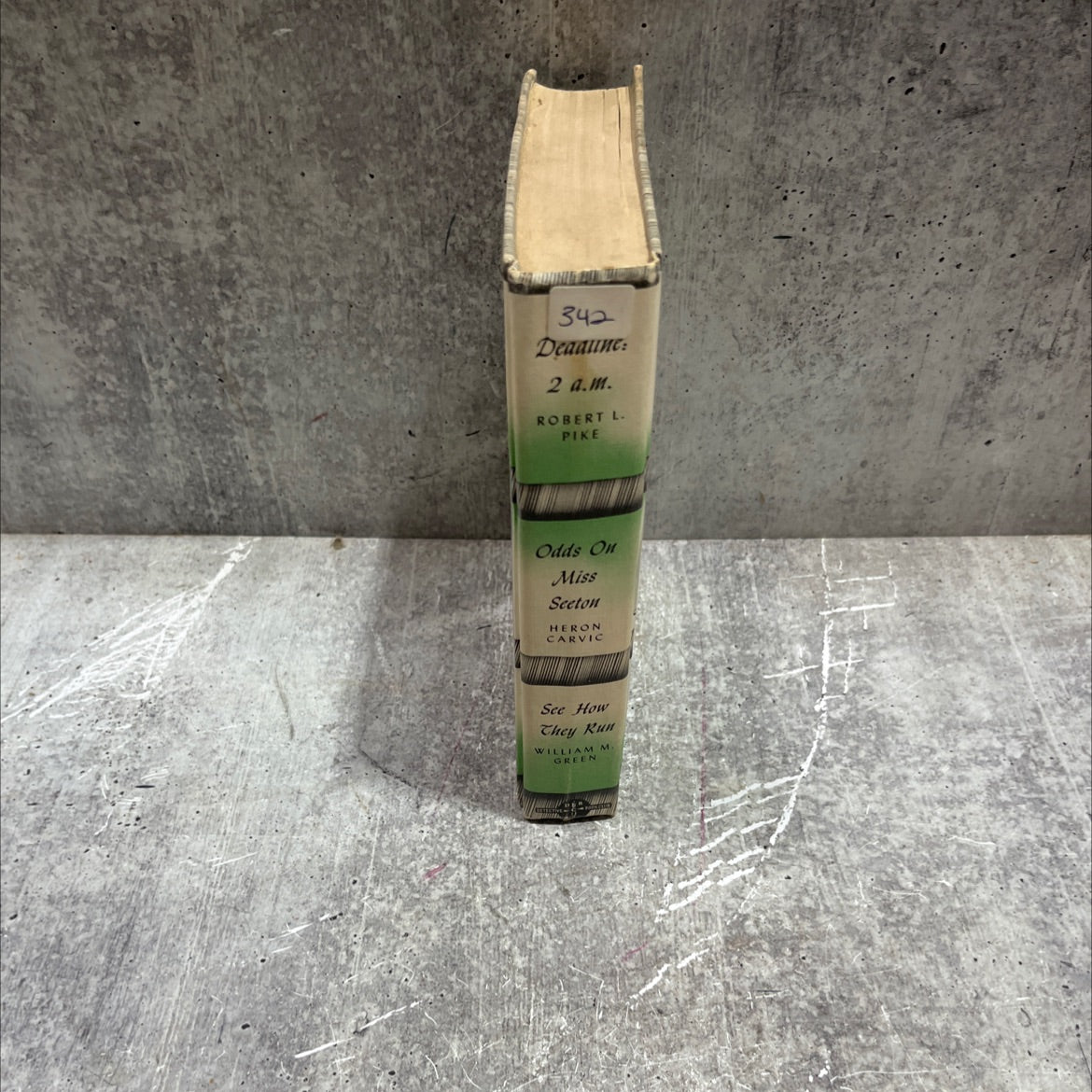 deadline: 2 a.m. book, by robert l. fish, 1976 Hardcover image 4