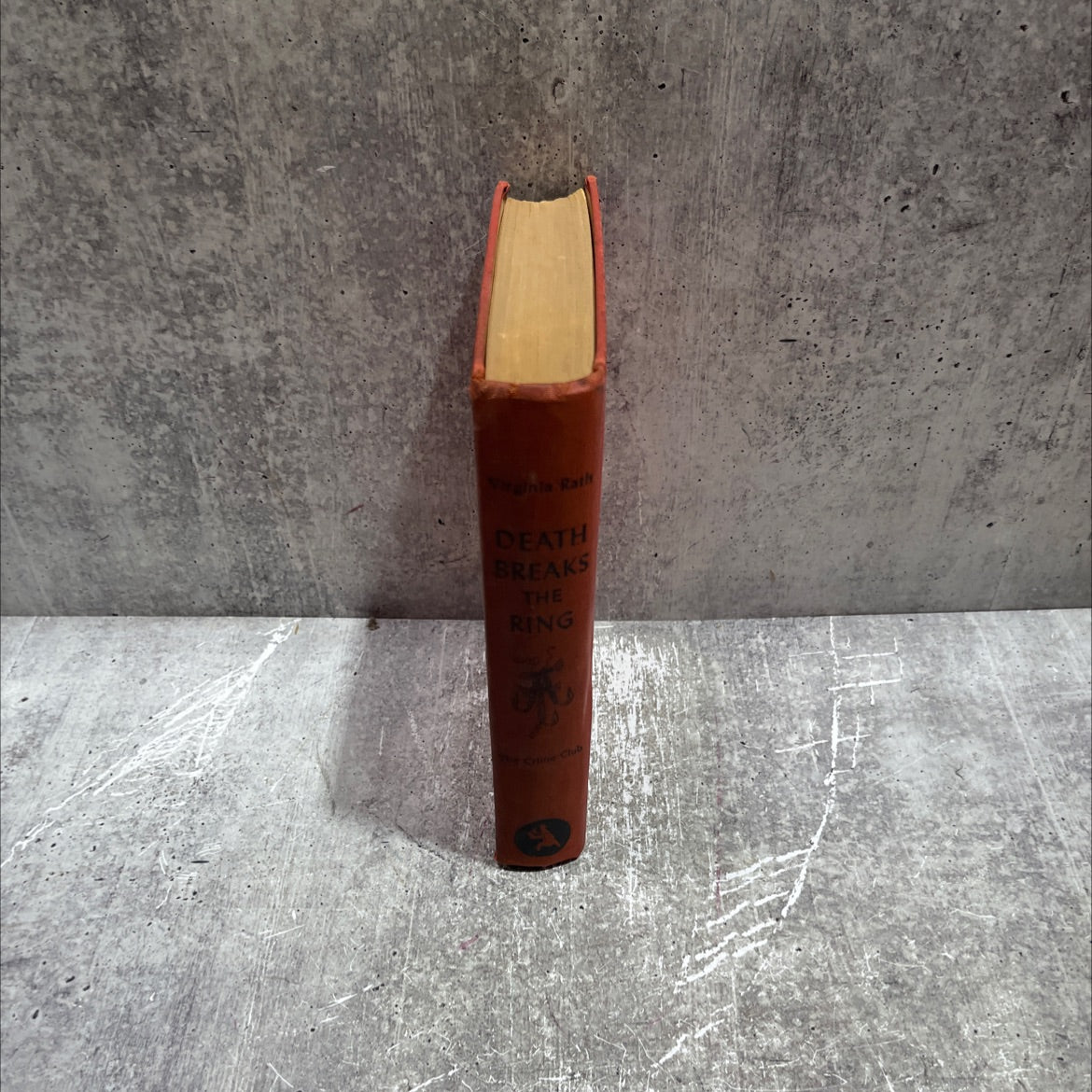 death breaks the ring book, by virginia rath, 1941 Hardcover image 4
