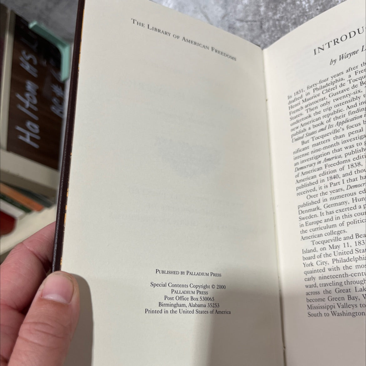democracy in america book, by Alexis de Tocqueville, 2000 Leather image 3