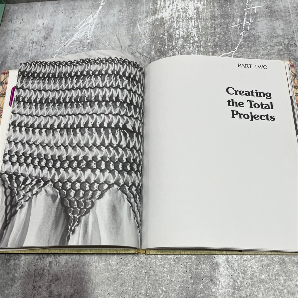dianne durand's complete book of smocking book, by dianne durand, 1982 Hardcover image 4