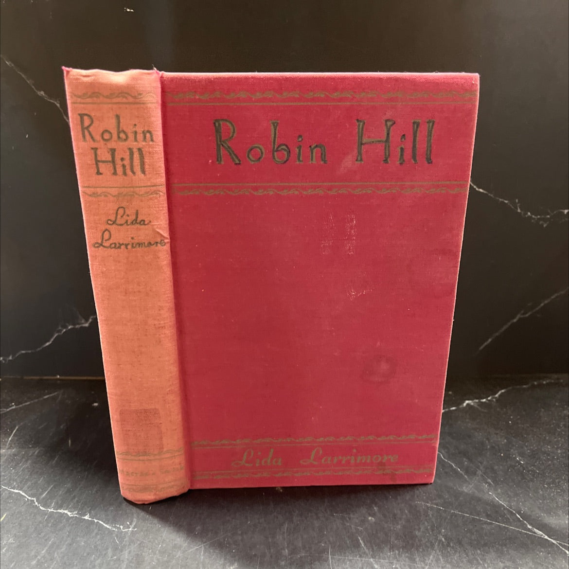discard book, by Robin Hill, 1932 Hardcover image 1
