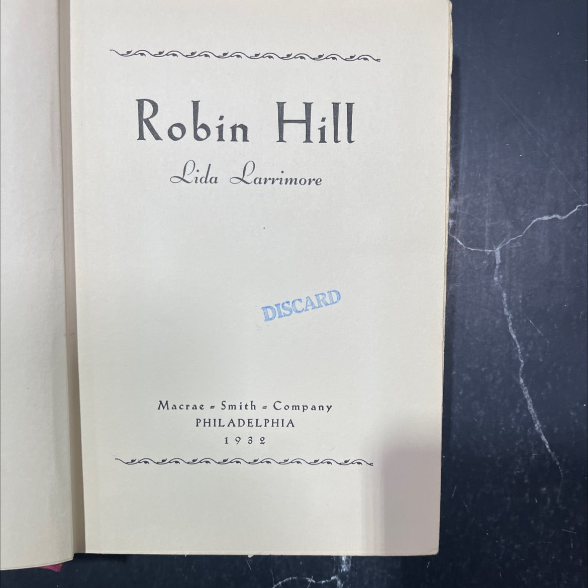 discard book, by Robin Hill, 1932 Hardcover image 2