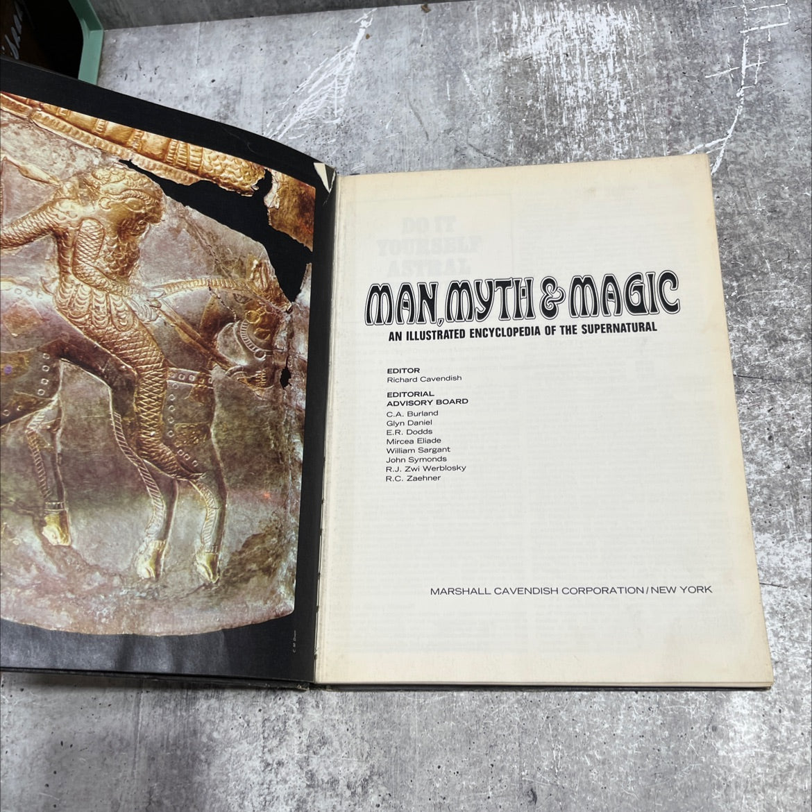do it yourself astral man myth&magic an illustrated encyclopedia of the supernatural book, by richard cavendish, 1970 image 2