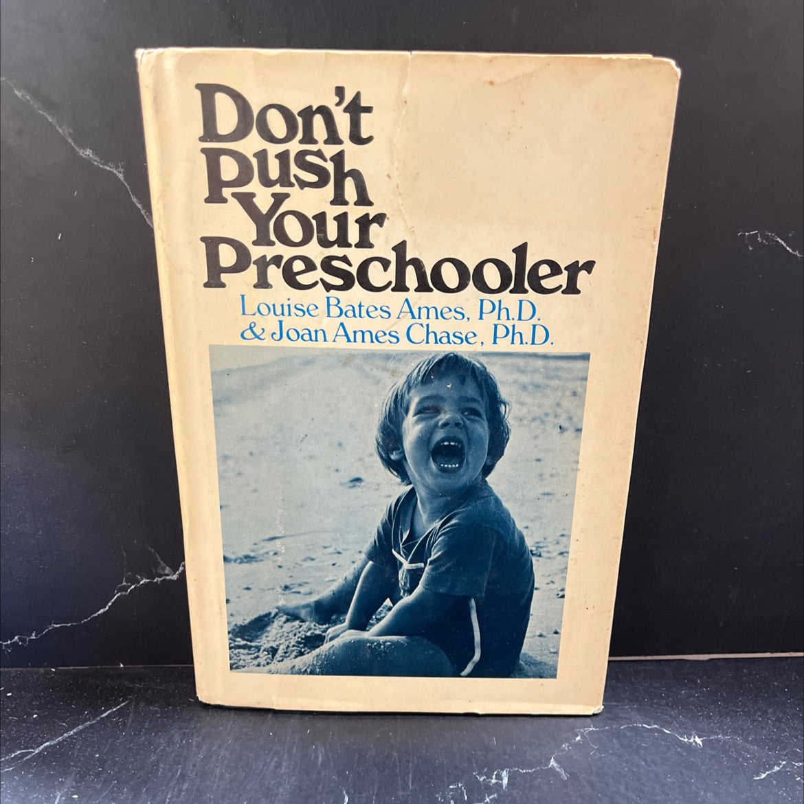don't push your preschooler book, by louise bates ames, ph.d. and joan ames chase, ph.d., 1974 Hardcover image 1
