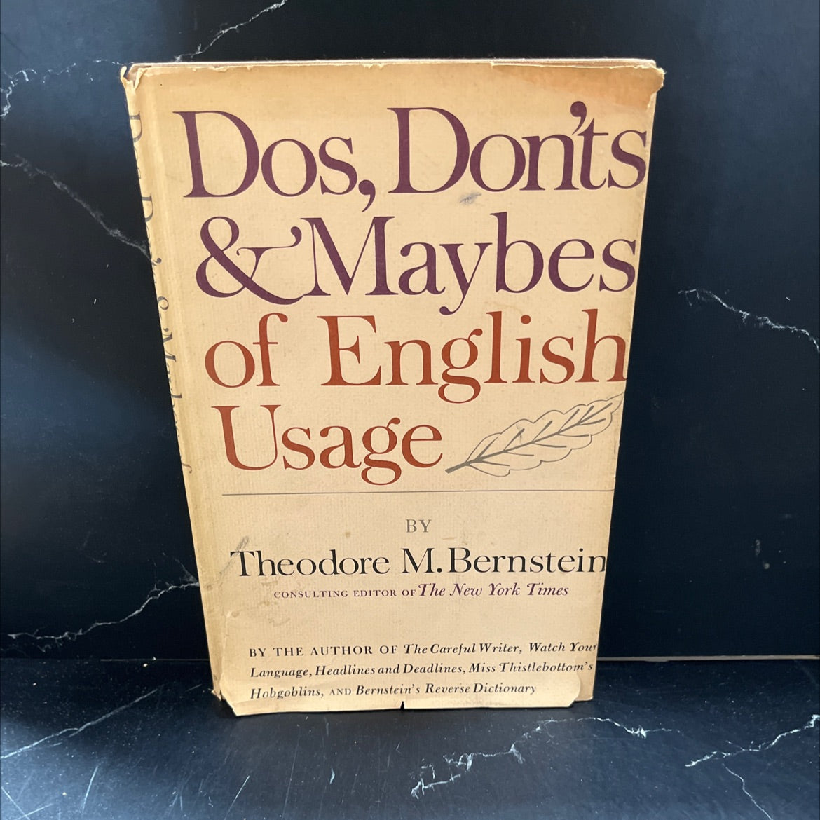 dos, don'ts and maybes of english usage book, by Theodore M. Bernstein, 1977 Hardcover image 1
