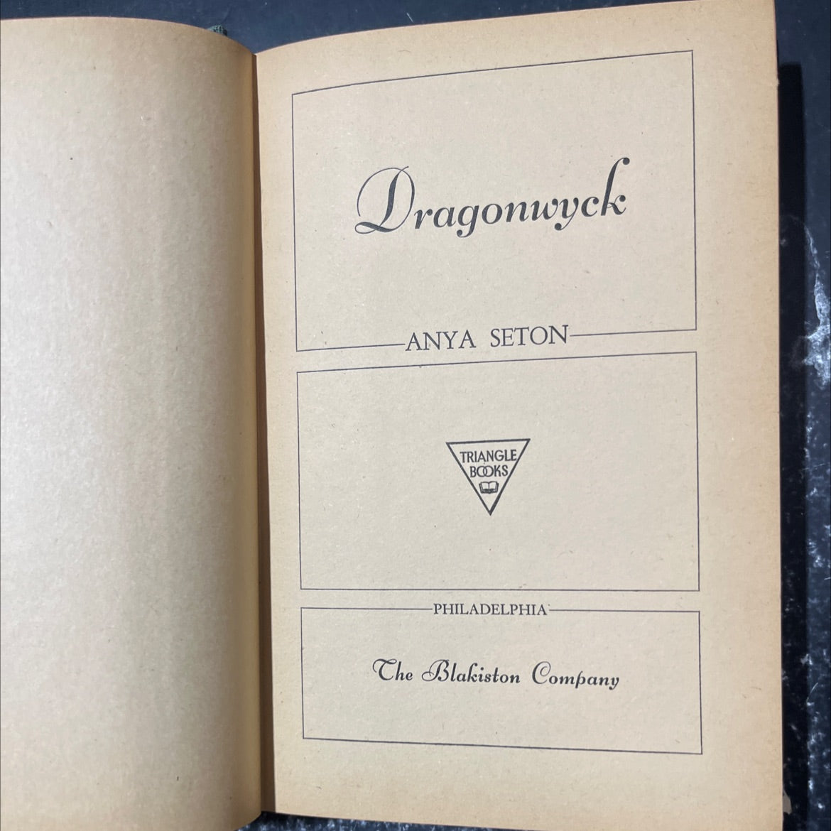 dragonwyck book, by anya seton, 1946 Hardcover image 2