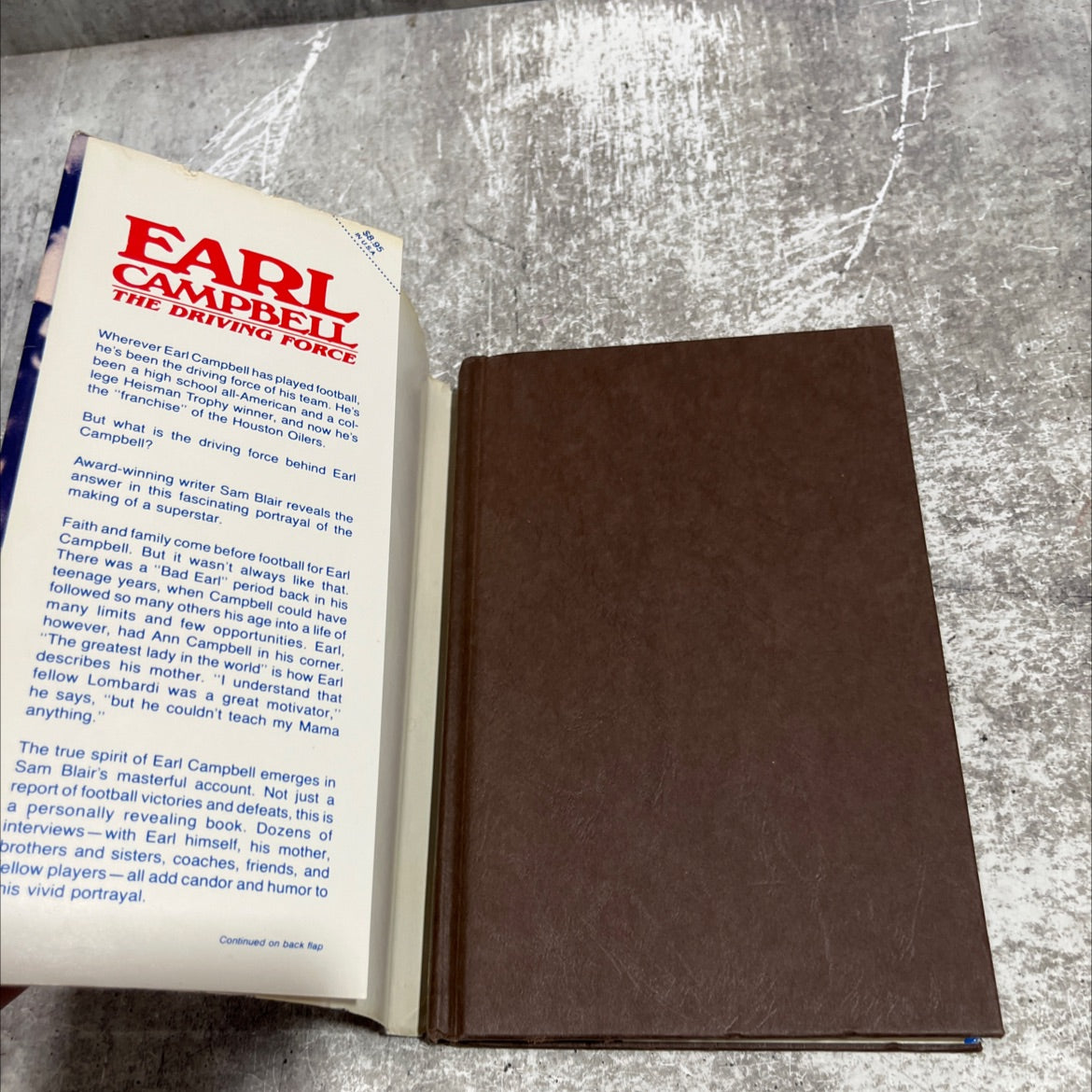 earl campbell: the driving force book, by sam blair, 1980 Hardcover image 4