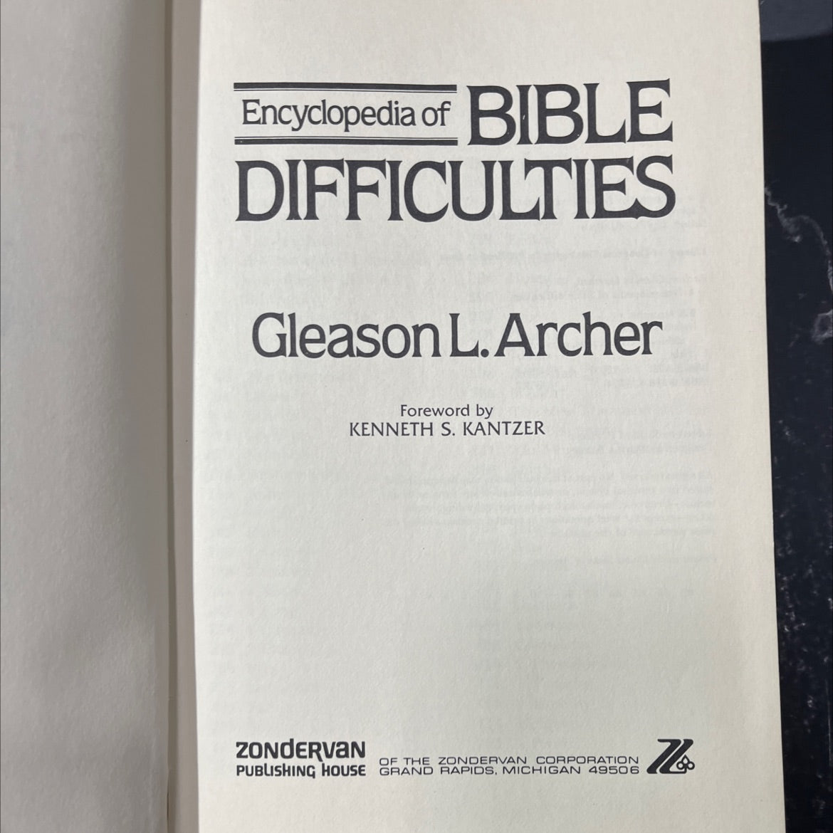 encyclopedia of bible difficulties book, by gleason l. archer, 1982 Hardcover image 2