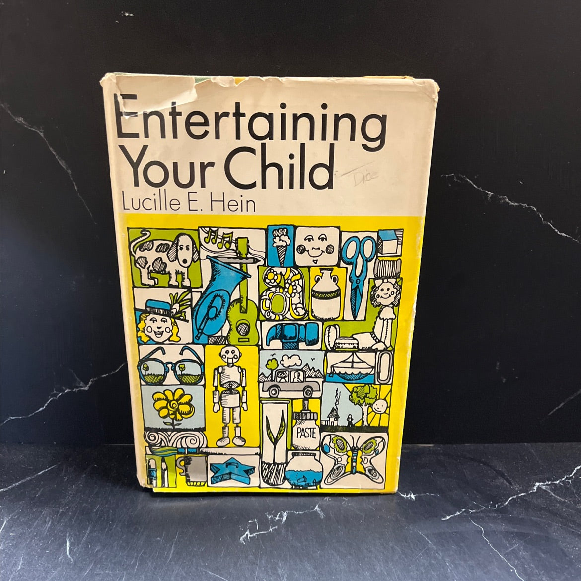 entertaining your child book, by Lucille E. Hein, 1971 Hardcover image 1