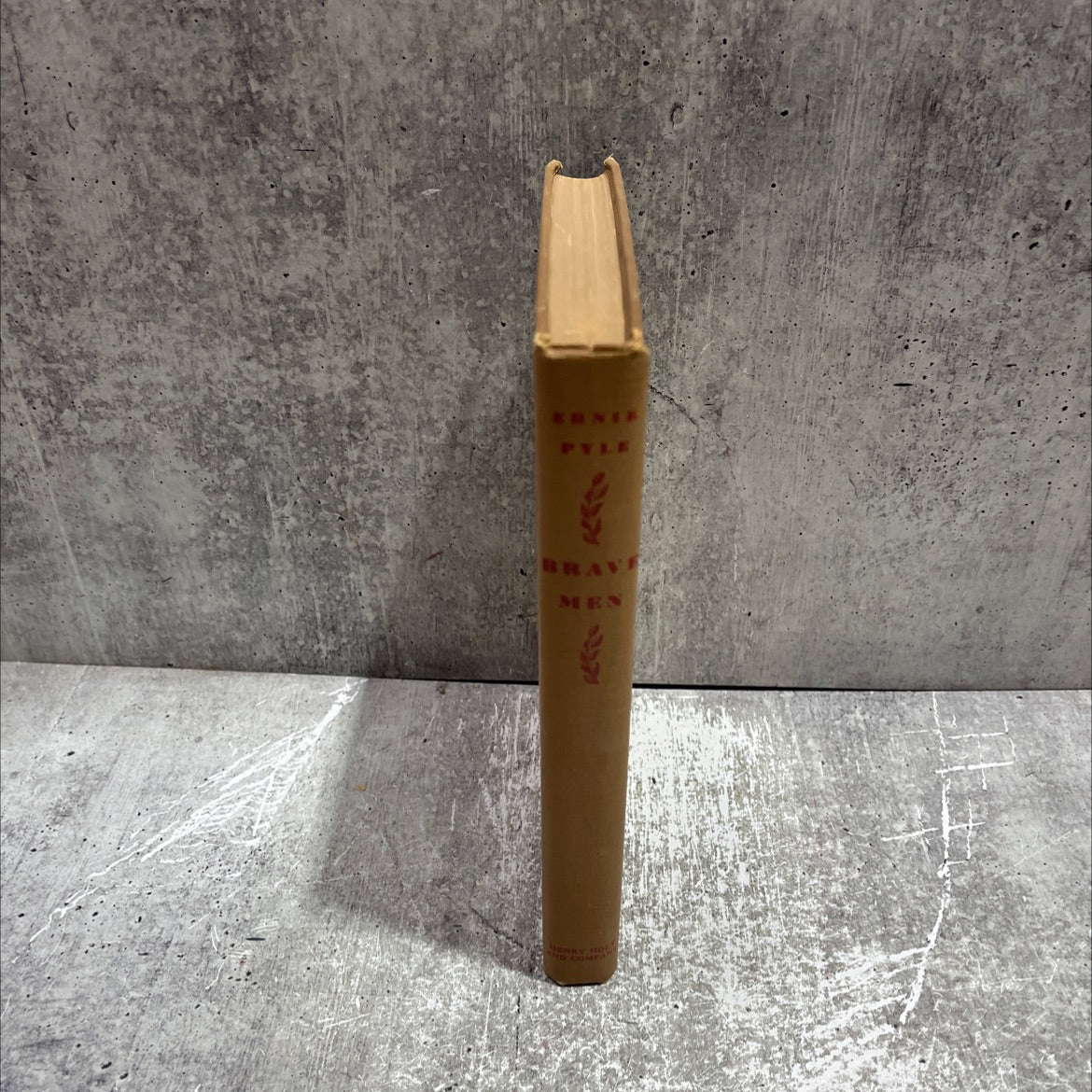 ernie pyle brave men book, by unknown, 1944 Hardcover image 4