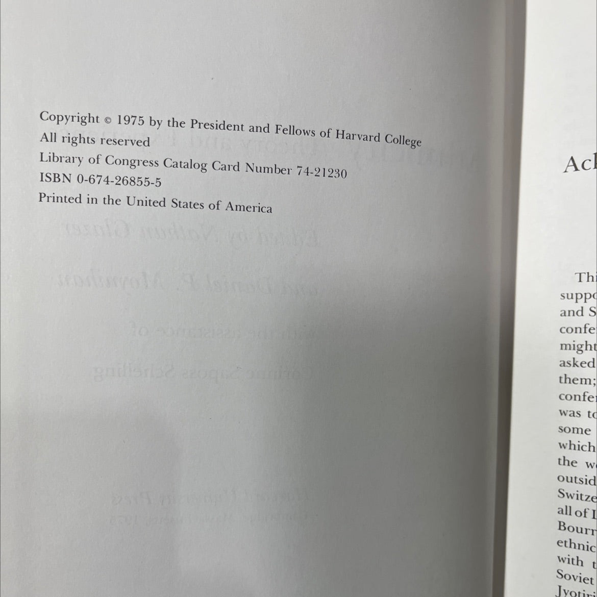 ethnicity theory and experience book, by Nathan Glazer, Daniel P. Moynihan, 1975 Hardcover image 3