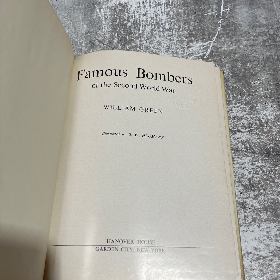 famous bombers of the second world war book, by william green, 1959 Hardcover image 2