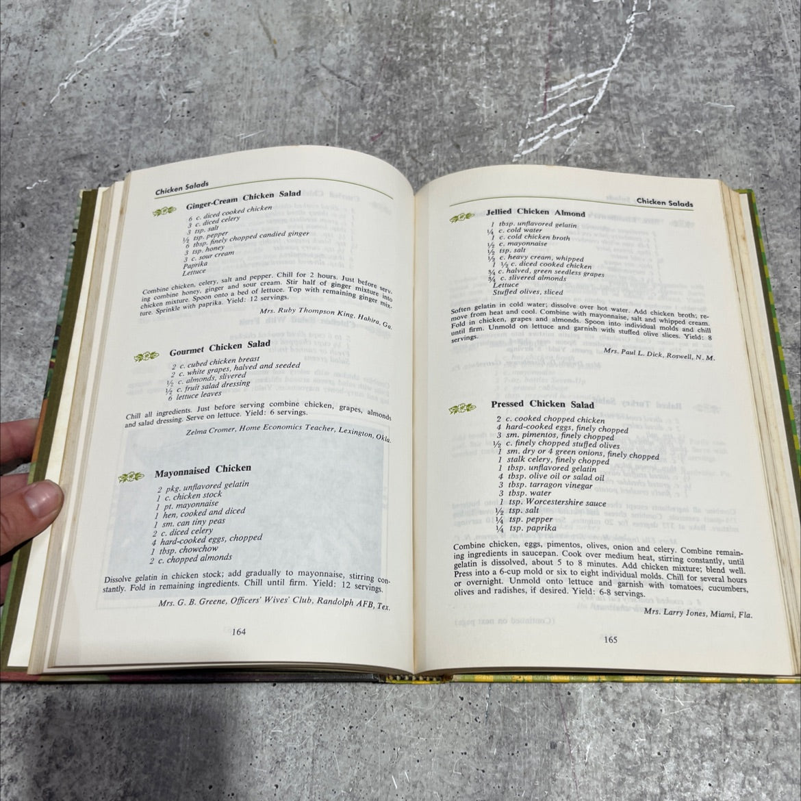 favorite recipes of america salads including appetizers book, by Mary Anne Richards, 1968 Hardcover image 4