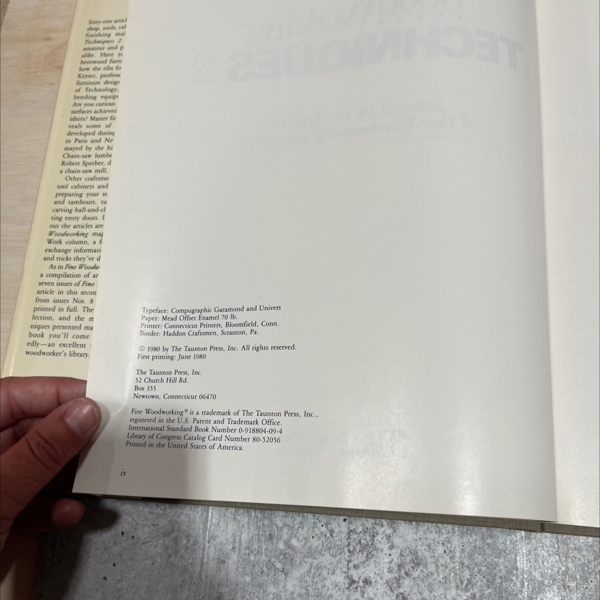 fine woodworking techniques 2 book, by editors of fine woodworking magazine, 1980 Hardcover image 3