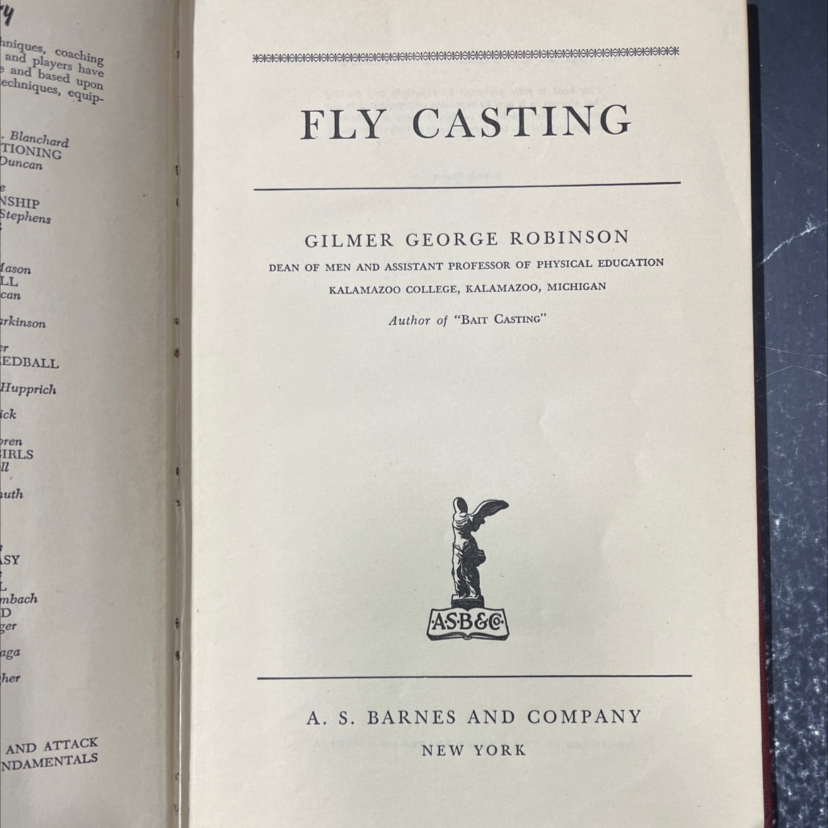 fly casting book, by george robinson, 1942 Hardcover image 2