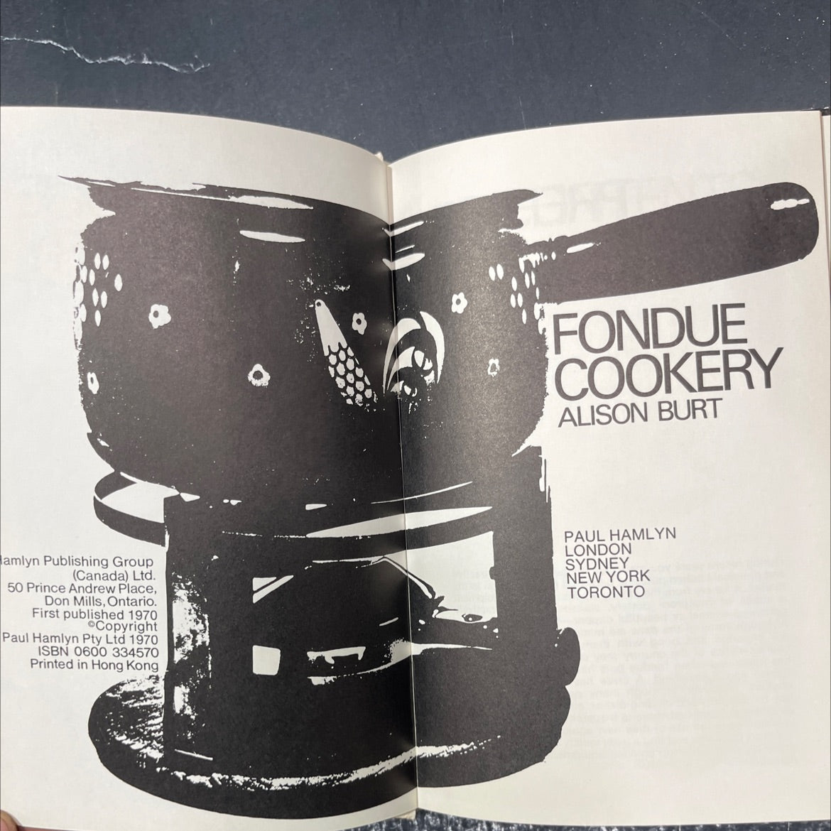 fondue cookery book, by alison burt, 1970 Hardcover image 2