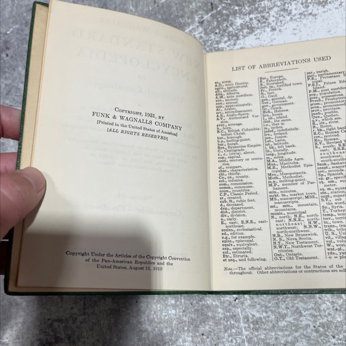 funk & wagnalls new standard encyclopedia of universal knowledge volume vi centrarchida-cloudburst book, by frank h. image 3