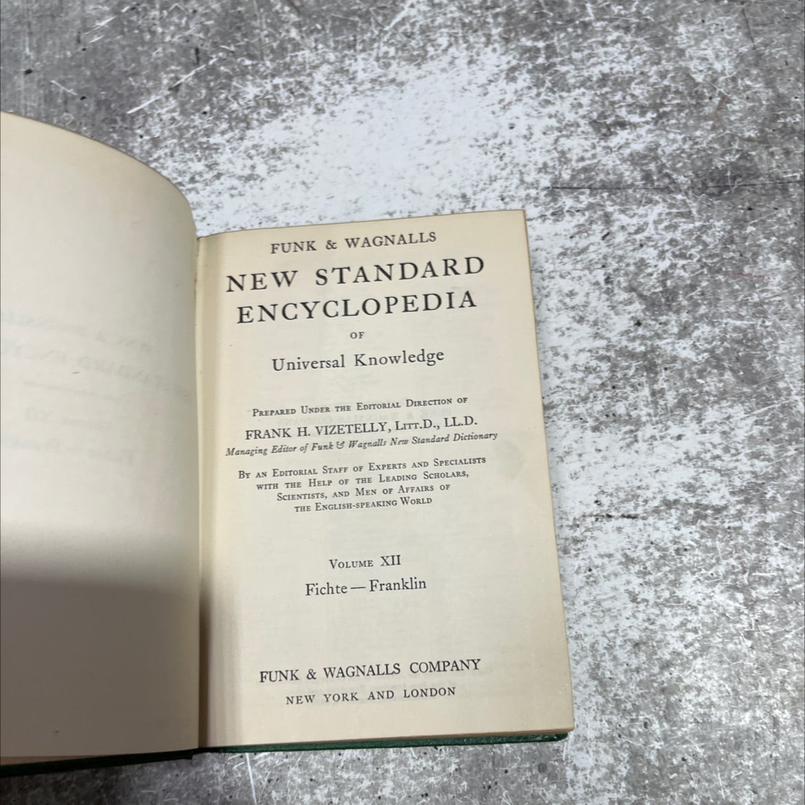 funk & wagnalls new standard encyclopedia of universal knowledge book, by frank h. vizetelly, 1931 Hardcover image 2