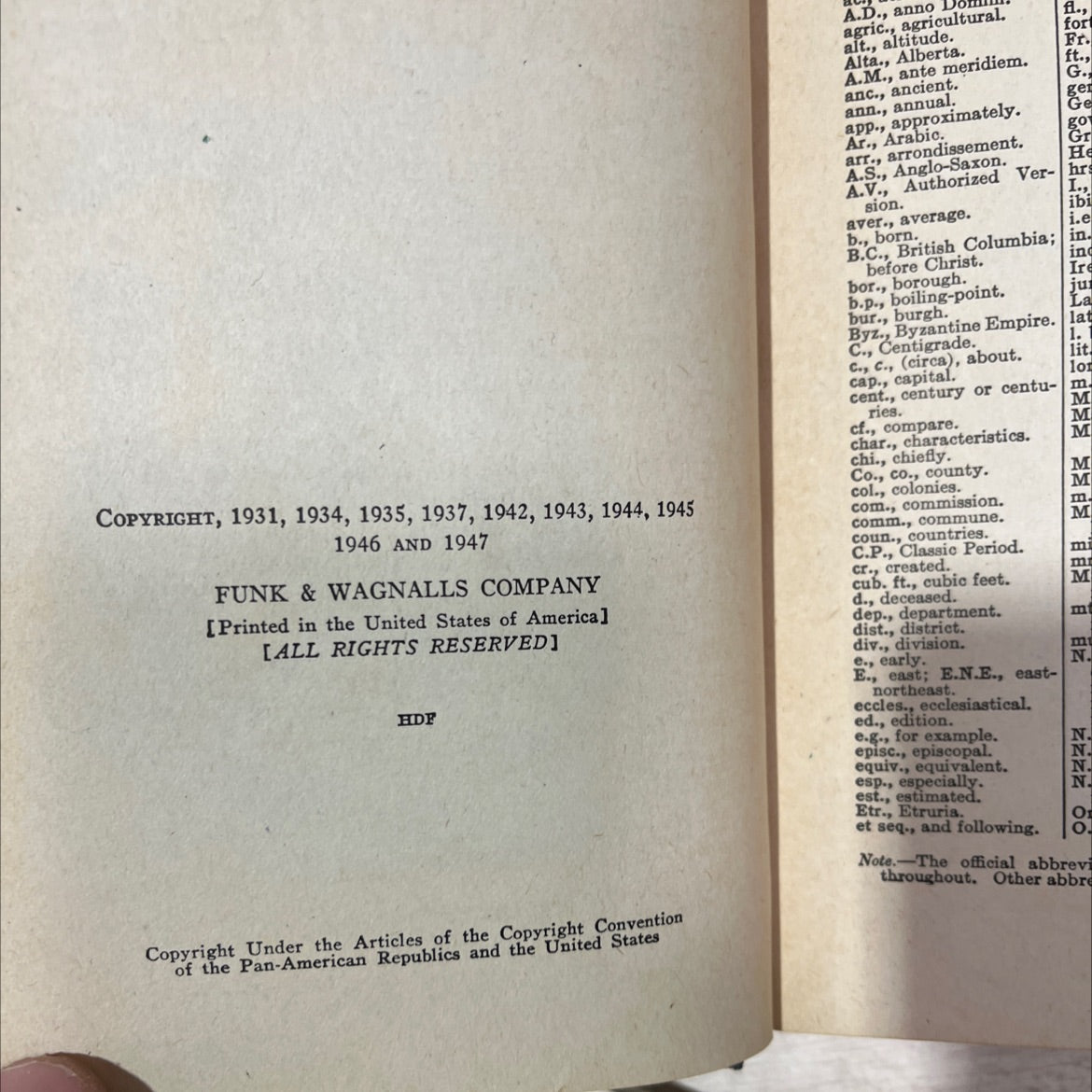 funk & wagnalls new standard encyclopedia of universal knowledge book, by frank h. vizetelly, 1947 Hardcover, Antique image 3
