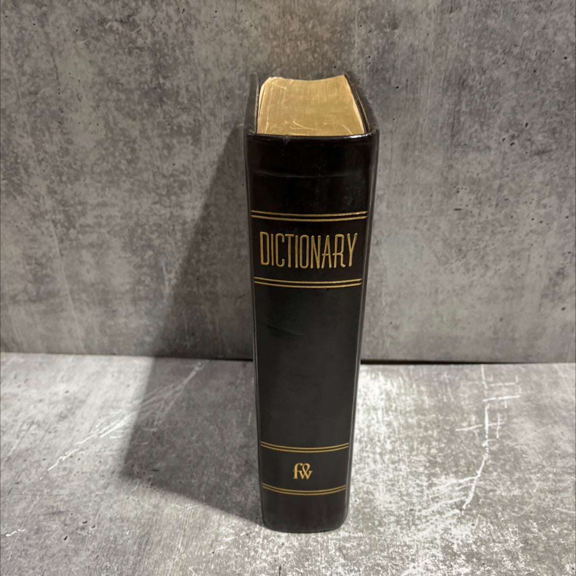 funk & wagnalls standard college dictionary book, by unknown, 1968 Leather image 4