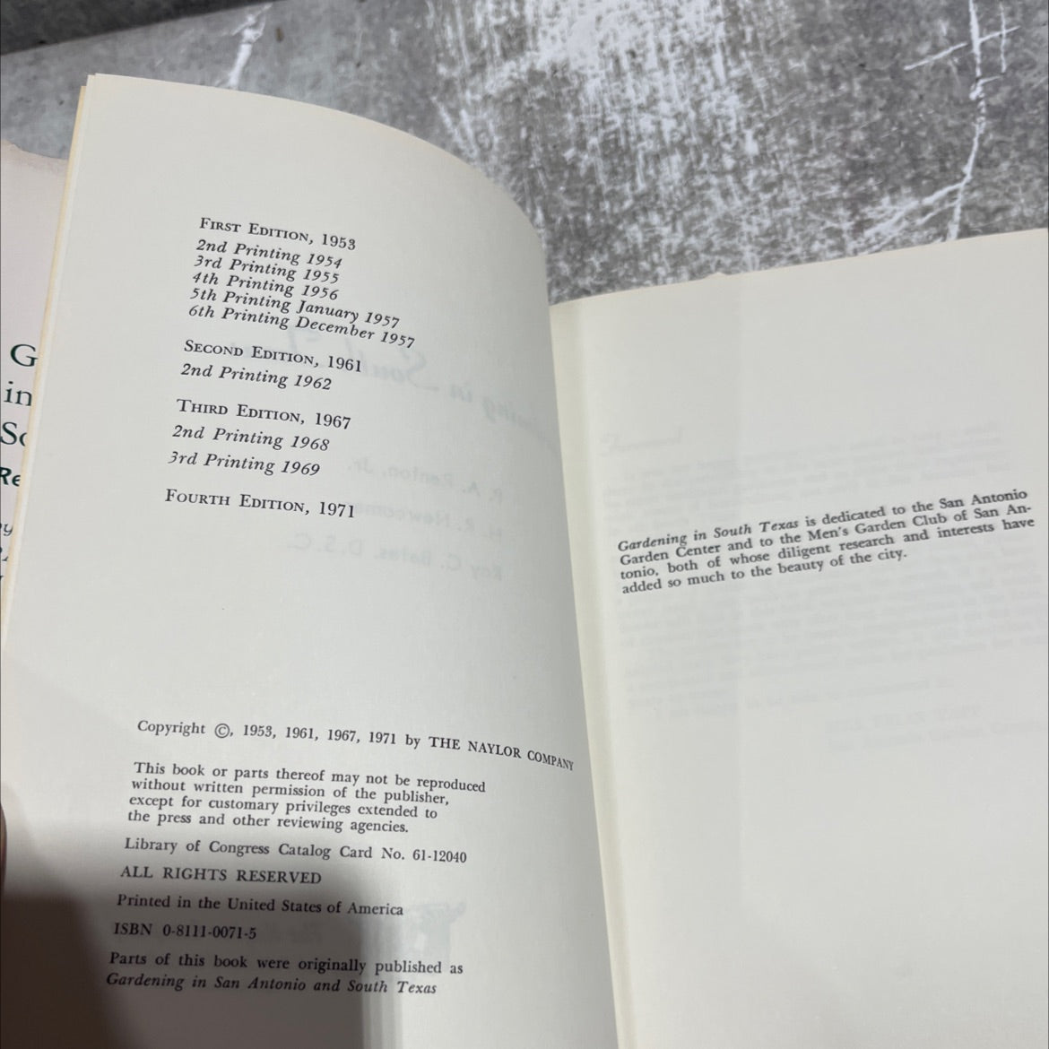 SIGNED gardening in south texas book, by P. A. Renton, Jr., H. R. Newcomer, Roy C. Bates, D.S. C., 1971 Hardcover, image 3