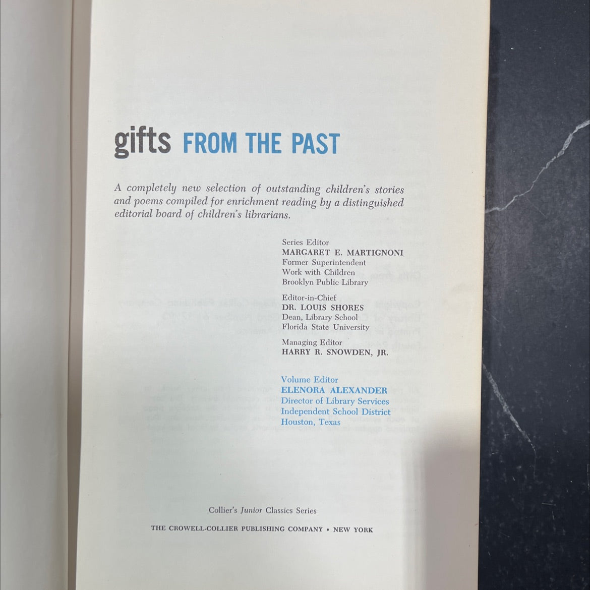 gifts from the past book, by Margaret E. Martignoni, Dr. Louis Shores, Harry R. Snowden, Jr., Elenora Alexander, 1964 image 2