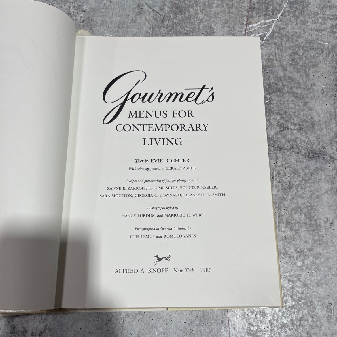 gourmet's menus for contemporary living book, by evie righter, 1985 Hardcover image 2