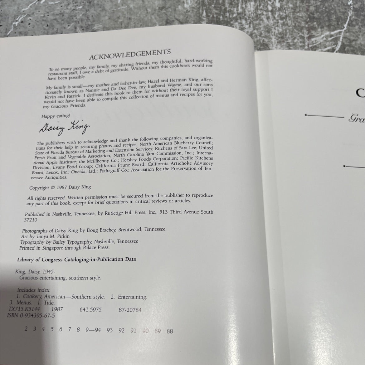 gracious entertaining southern style book, by daisy king, 1987 Hardcover image 3