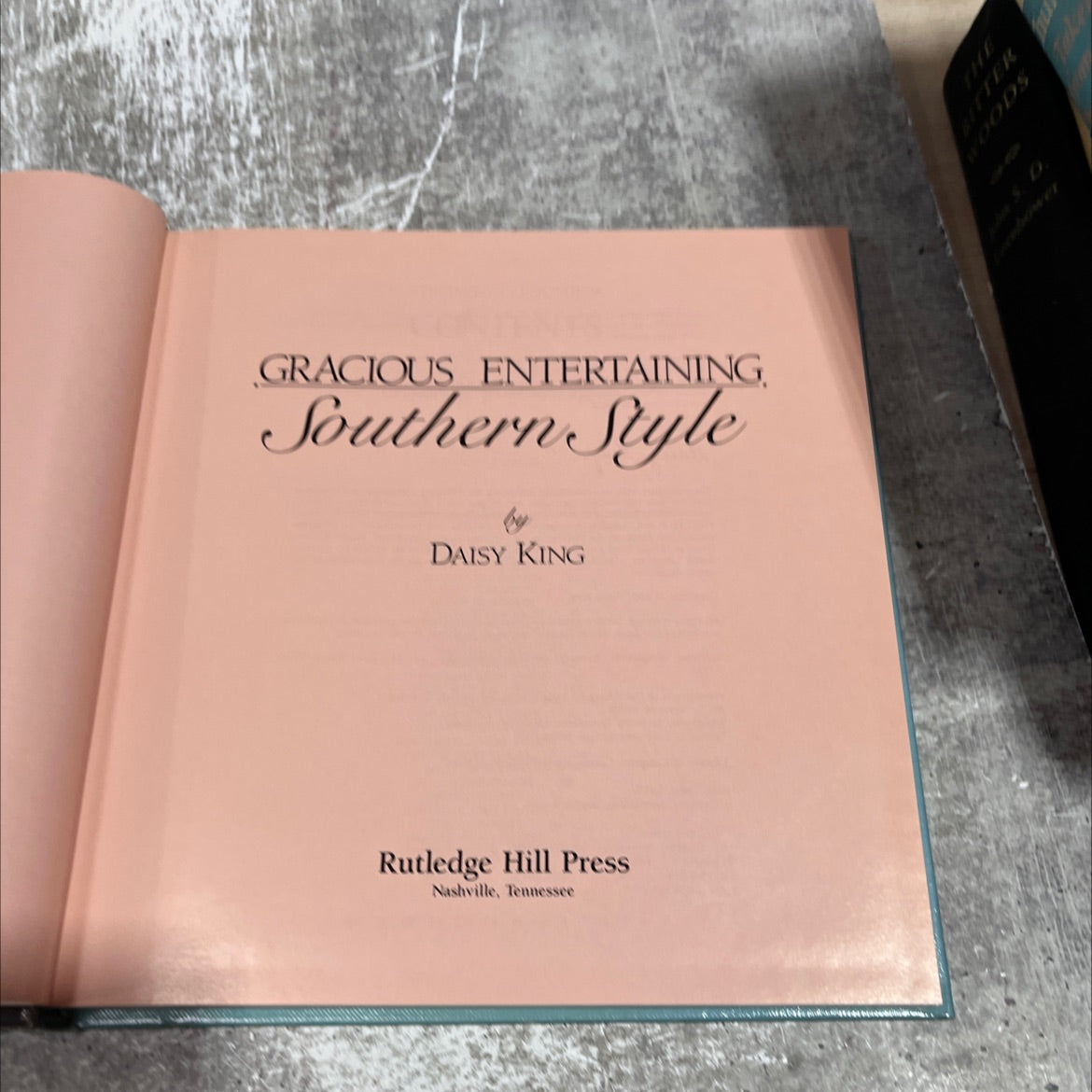 gracious entertaining southern style book, by daisy king, 1987 Hardcover image 2