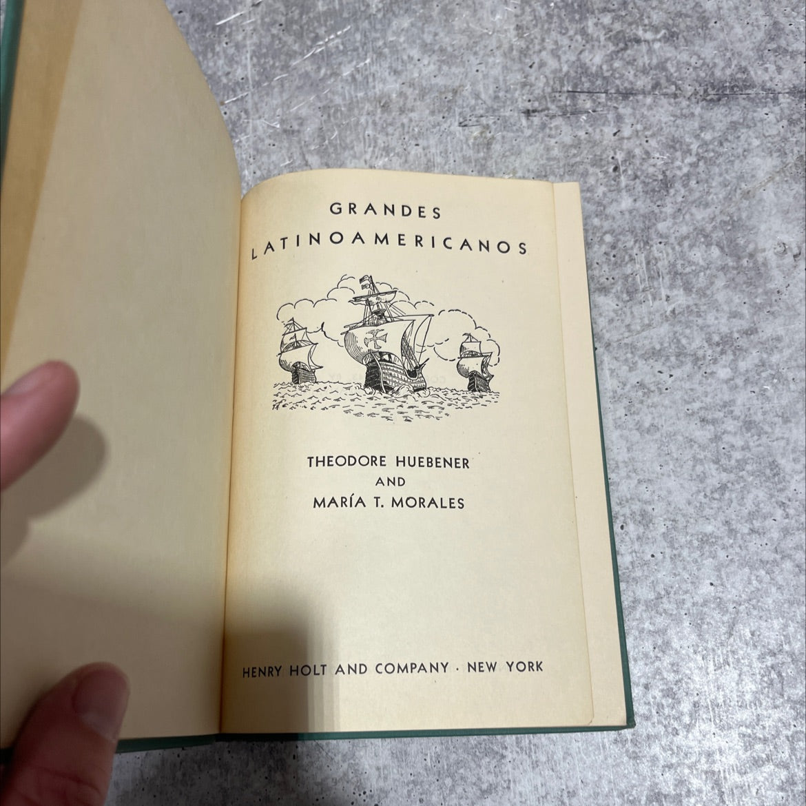 grandes latinoamericanos book, by theodore huebener and maría t. morales, 1943 Hardcover image 2