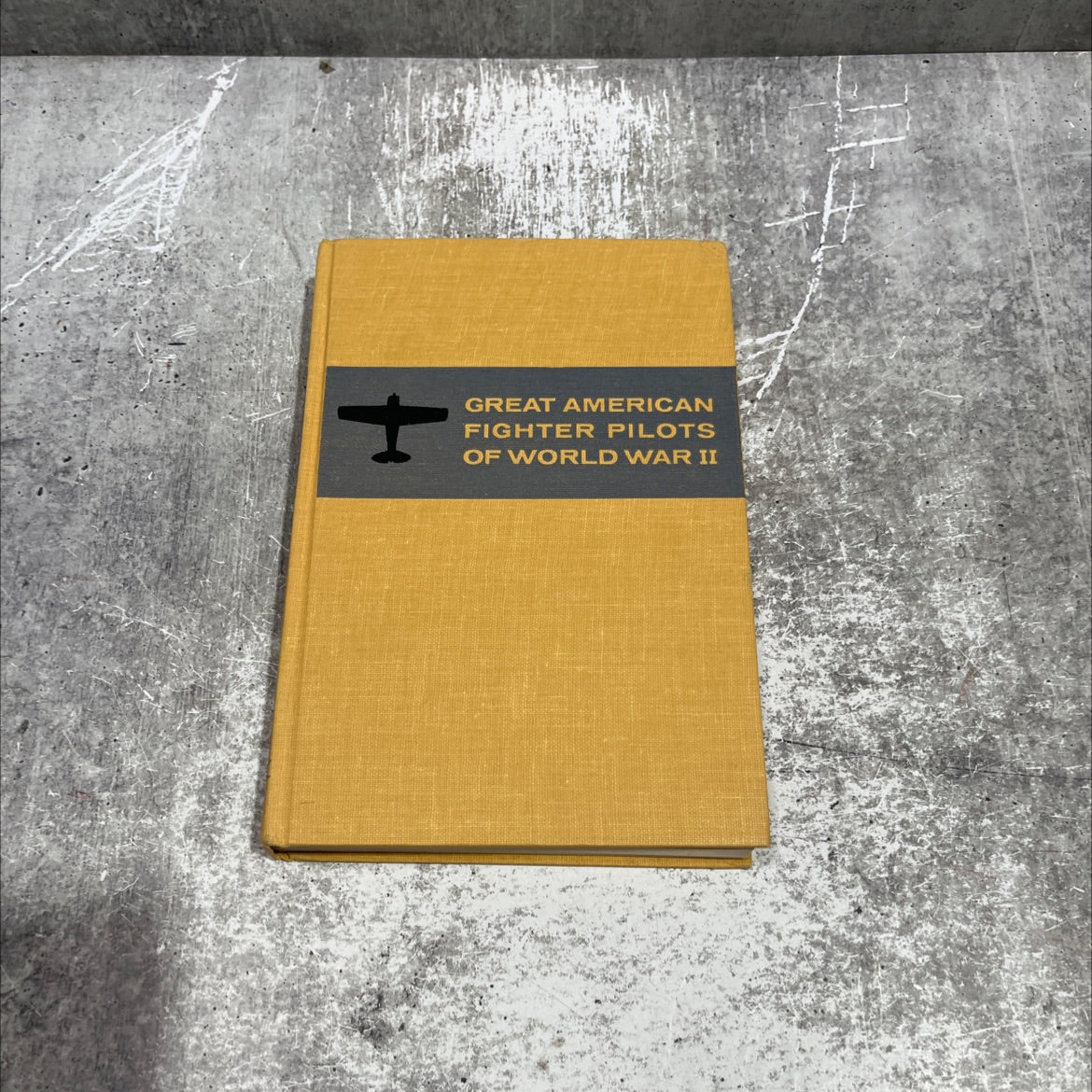 great american fighter pilots of world war ii book, by robert d. loomis, 1961 Hardcover image 1