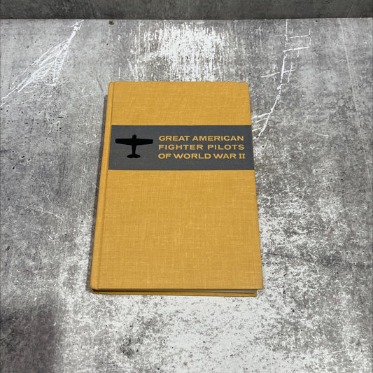 great american fighter pilots of world war ii book, by robert d. loomis, 1961 Hardcover image 1