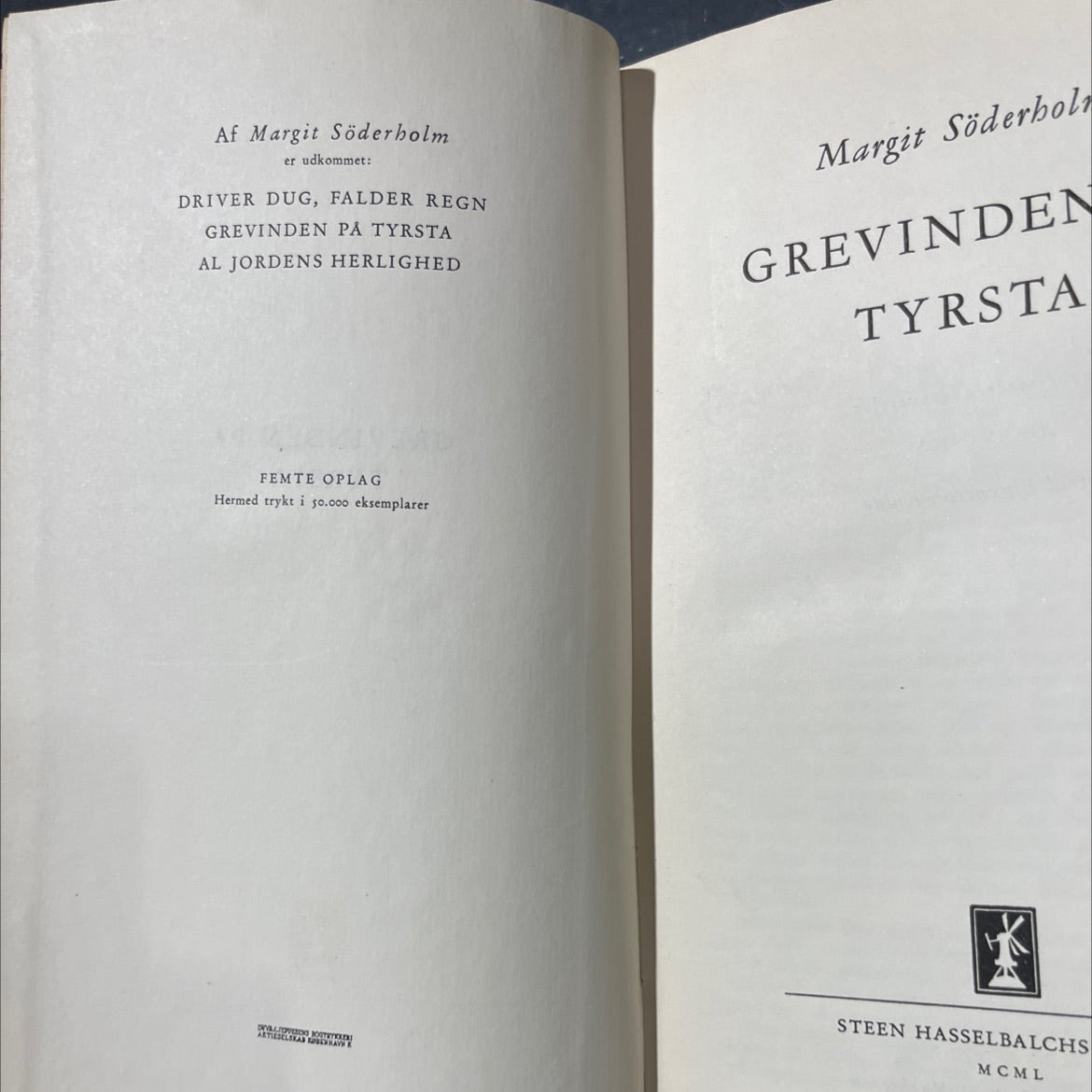 grevinden på tyrsta book, by Margit Söderholm, 1950 Leather image 3