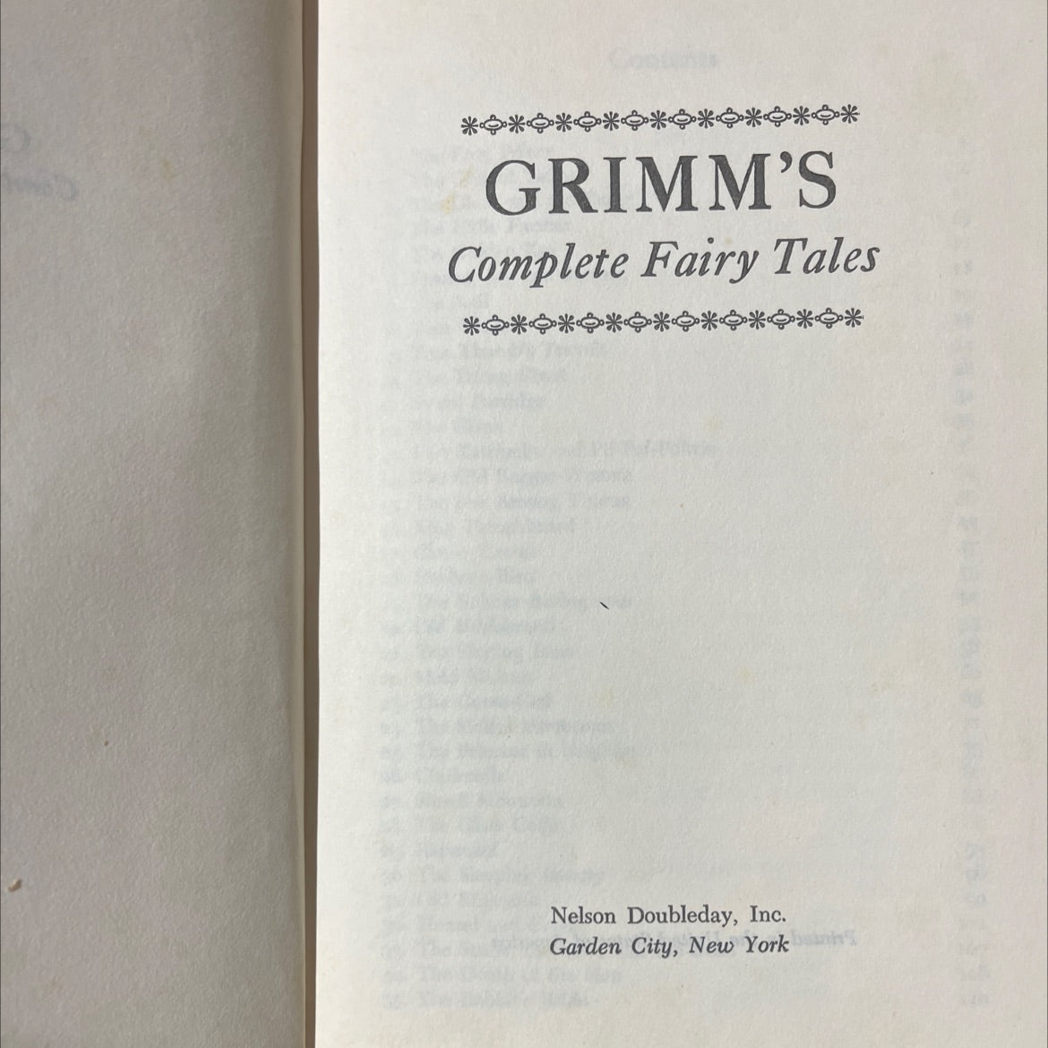 grimm's complete fairy tales book, by unknown, 1970 Hardcover image 2