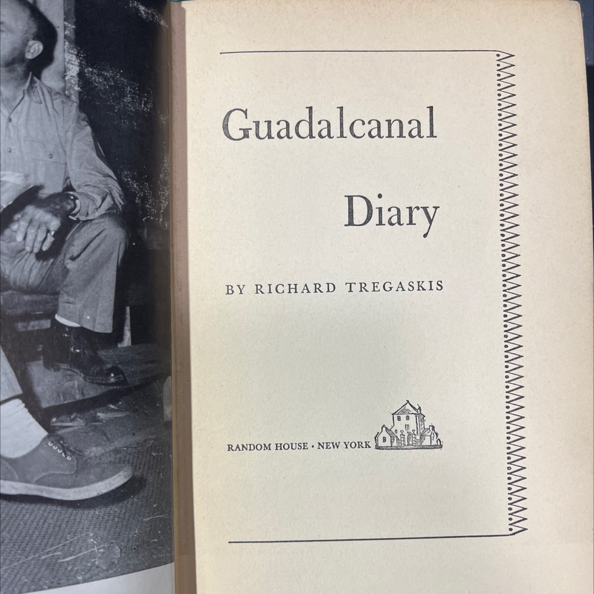 guadalcanal diary book, by richard tregaskis, 1943 Hardcover image 2