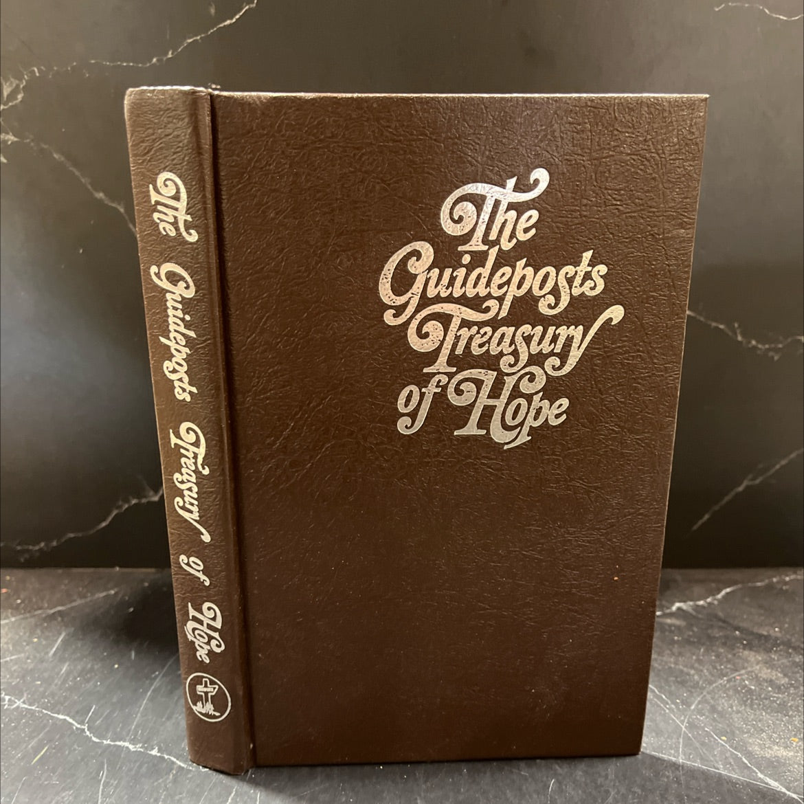 guideposts treasury of hope book, by guideposts associates, inc., 1976 Hardcover image 1