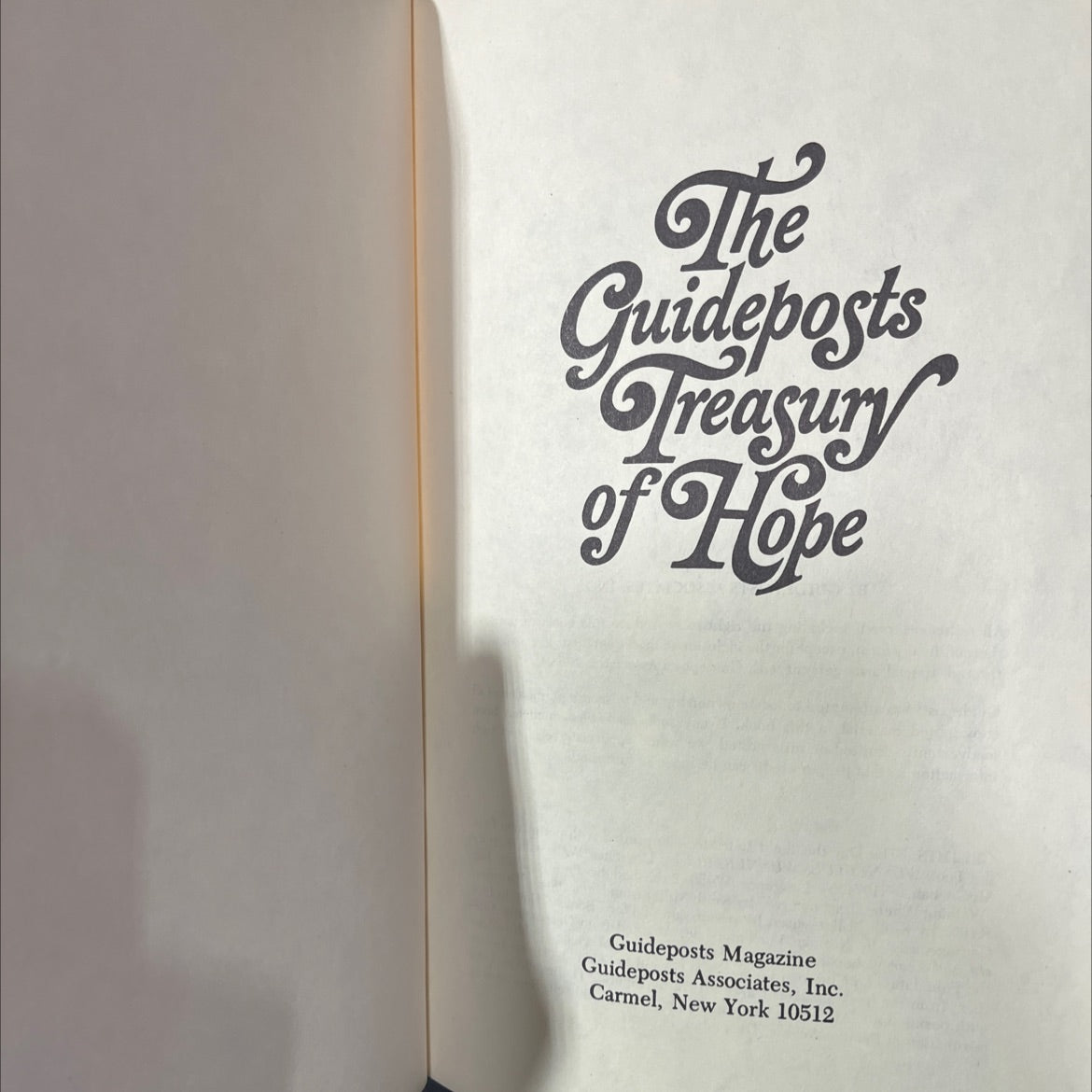 guideposts treasury of hope book, by guideposts associates, inc., 1976 Hardcover image 2