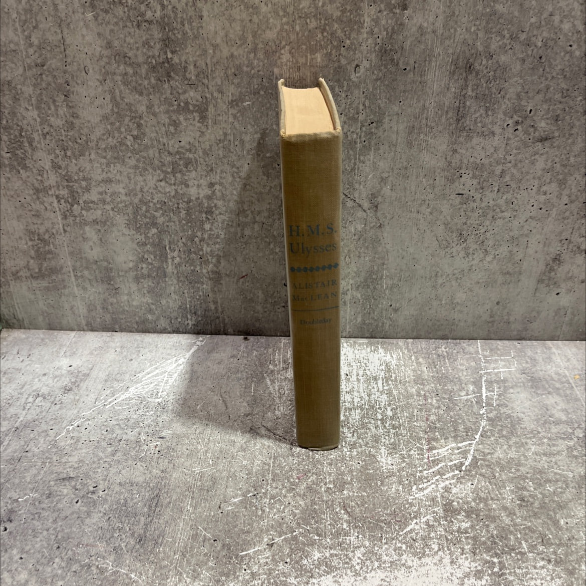 h.m.s. ulysses book, by alistair maclean, 1956 Hardcover image 4