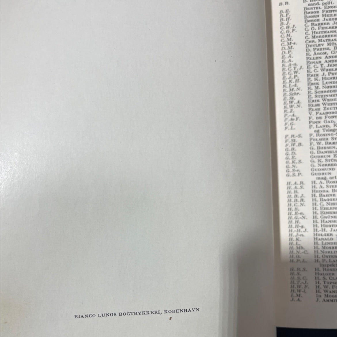 hagerup's illustrated conversational lexicon fourth revised and enlarged edition book, by povl engelstoft, 1952 Leather image 3