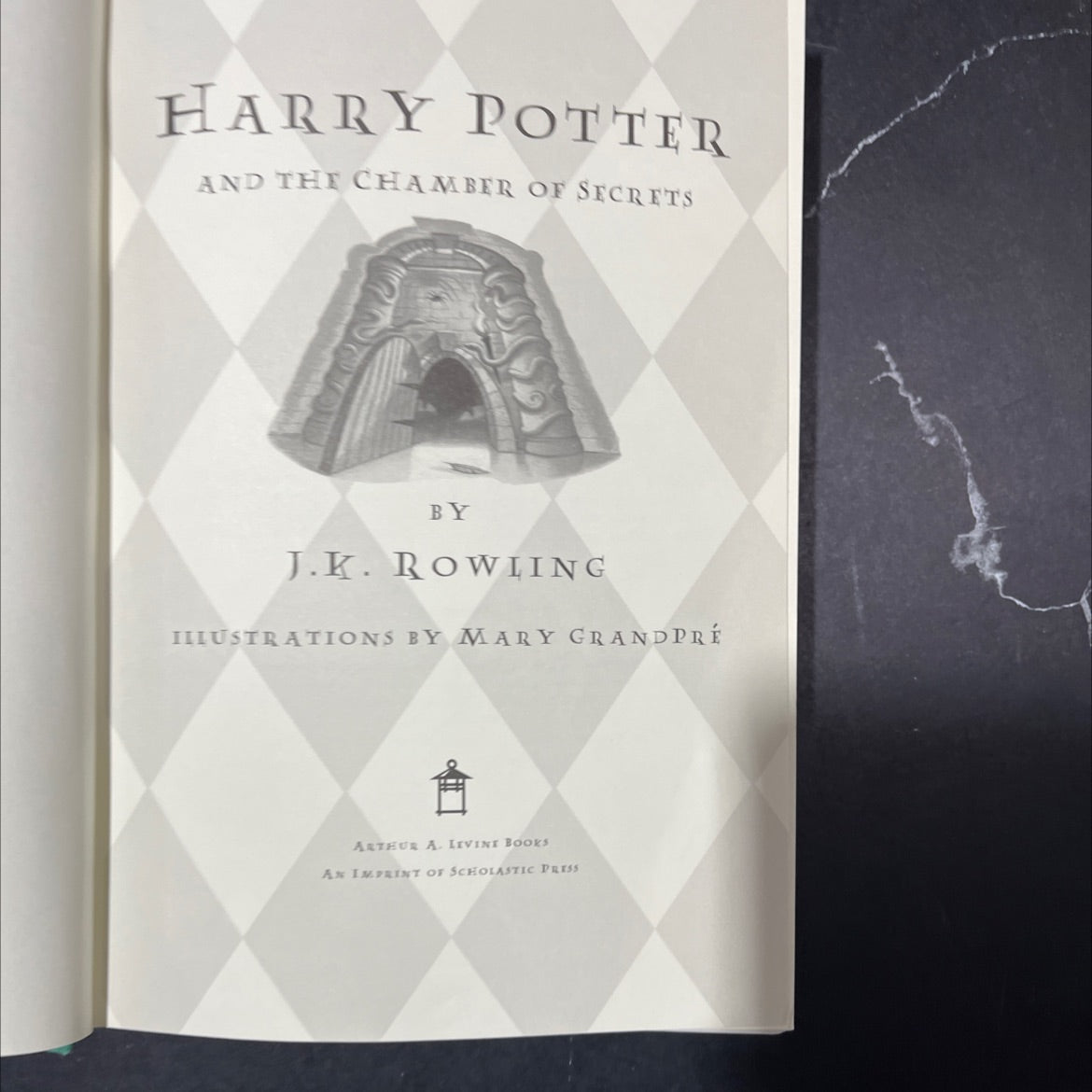 harry potter and the chamber of secrets book, by j.k. rowling, 1999 Hardcover image 2