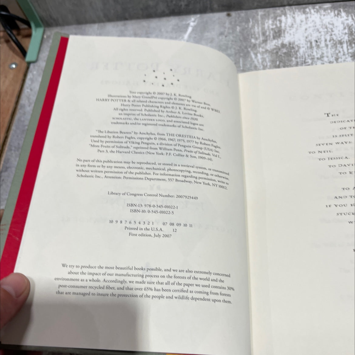 harry potter and the deathly hallows book, by j. k. rowling, 2007 Hardcover image 3