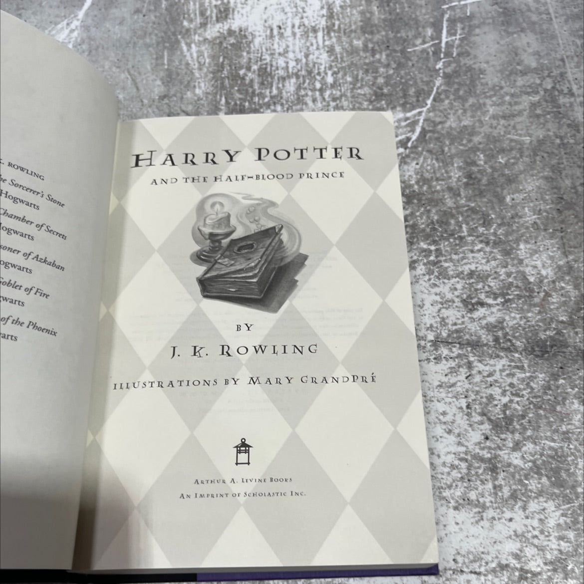 harry potter and the half-blood prince book, by j. k. rowling, 2005 Hardcover image 2