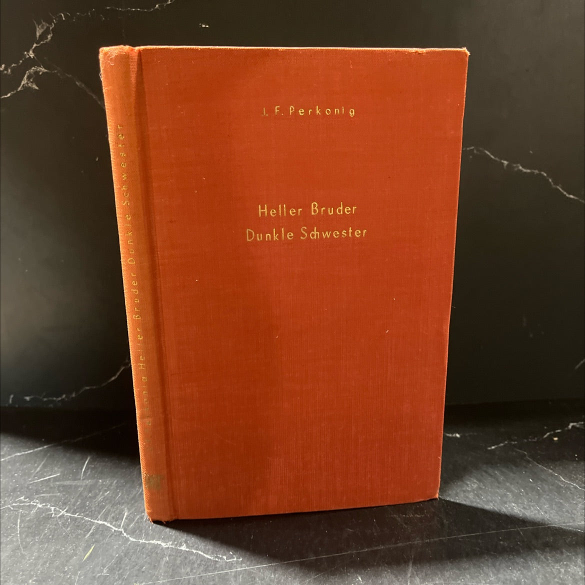 heller bruder dunkle schwester book, by j. f. perkonig, 1951 Hardcover image 1