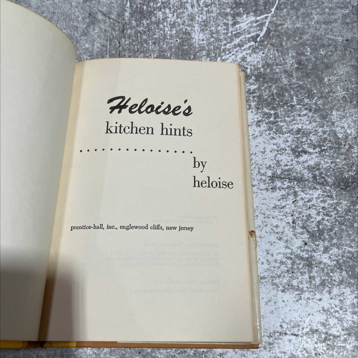 heloise's kitchen hints book, by heloise, 1963 Hardcover image 2