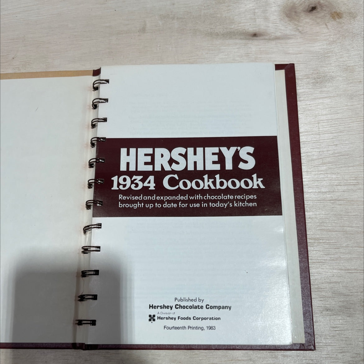 hershey's 1934 cookbook book, by hershey chocolate company, 1983 Hardcover image 2
