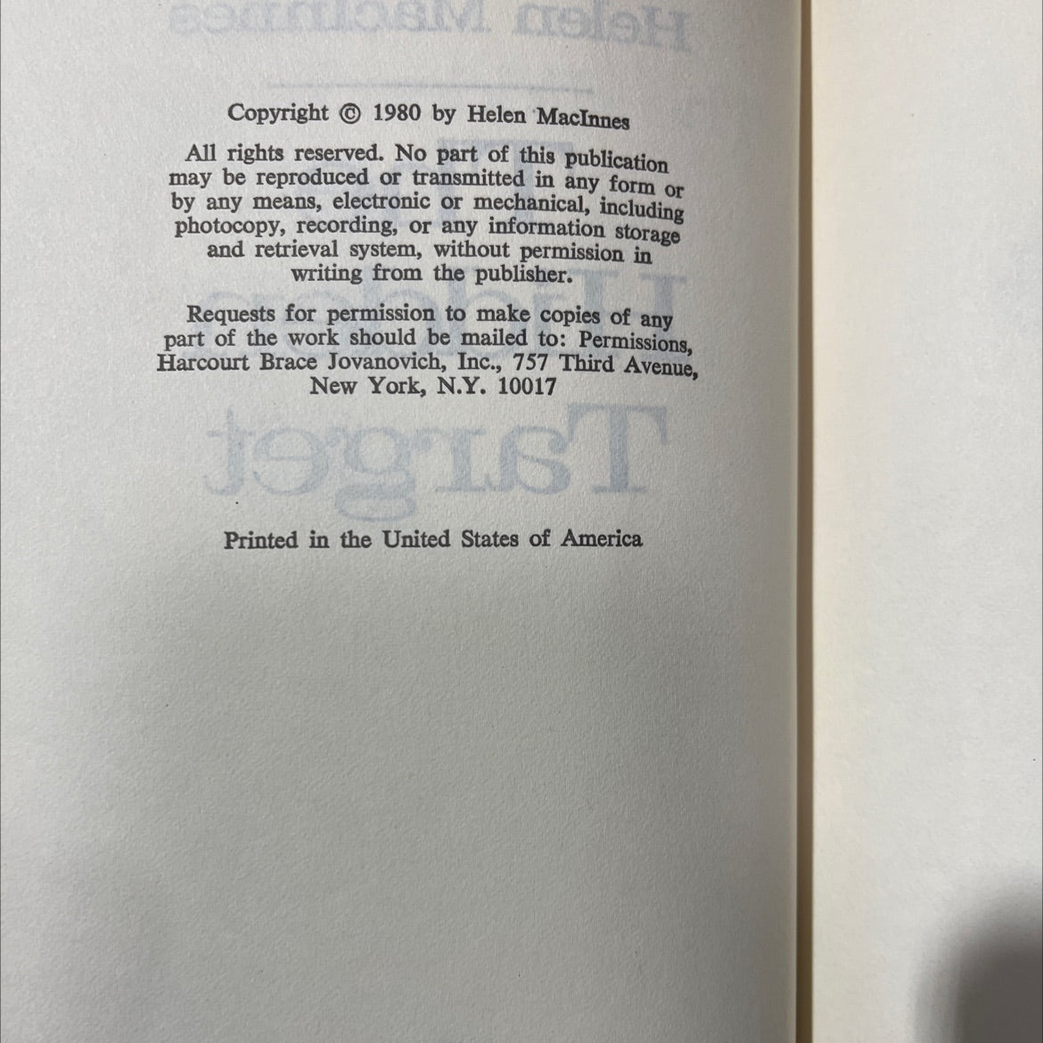 hidden target book, by helen macinnes, 1980 Hardcover image 3